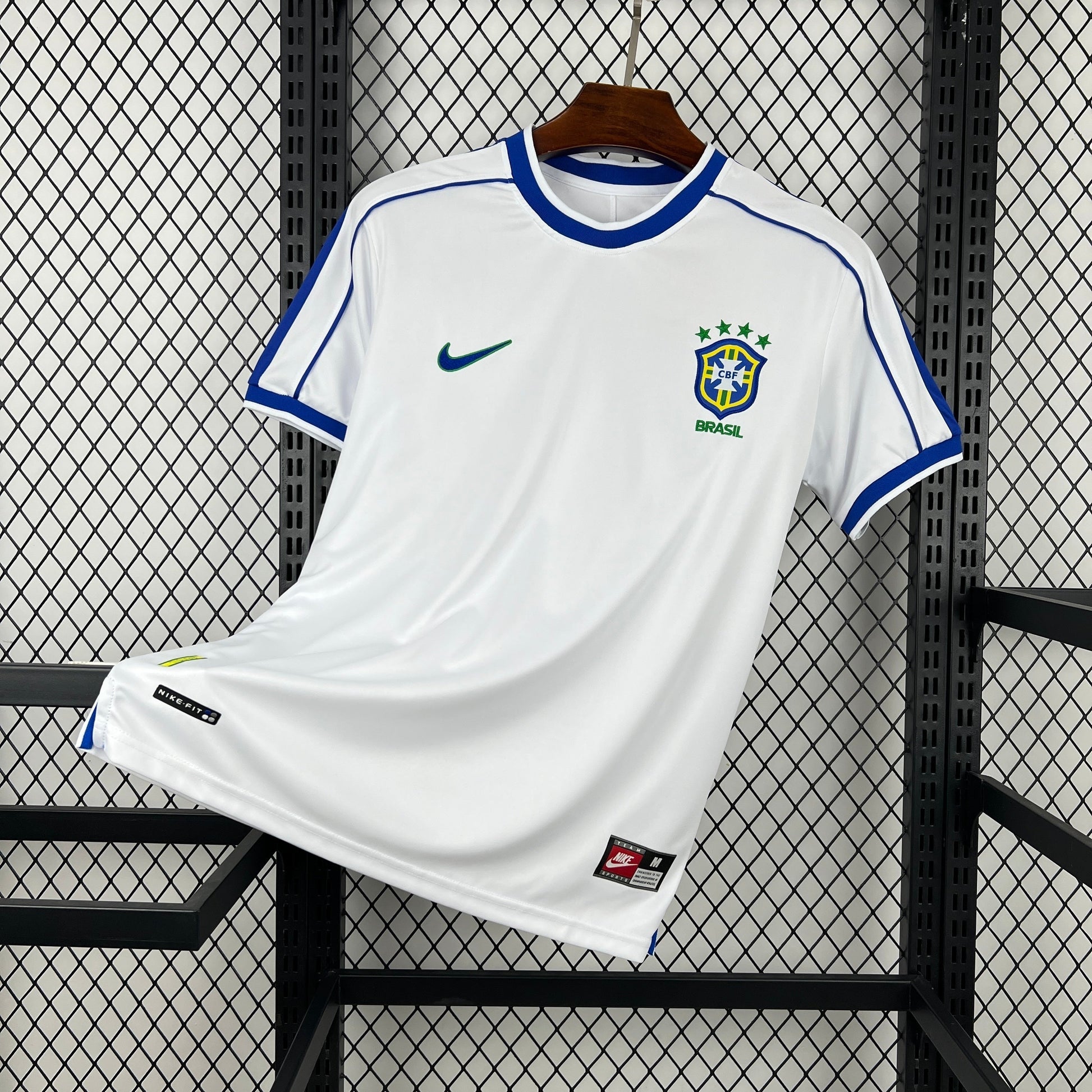 Camiseta Brasil Retro concepto 1998
