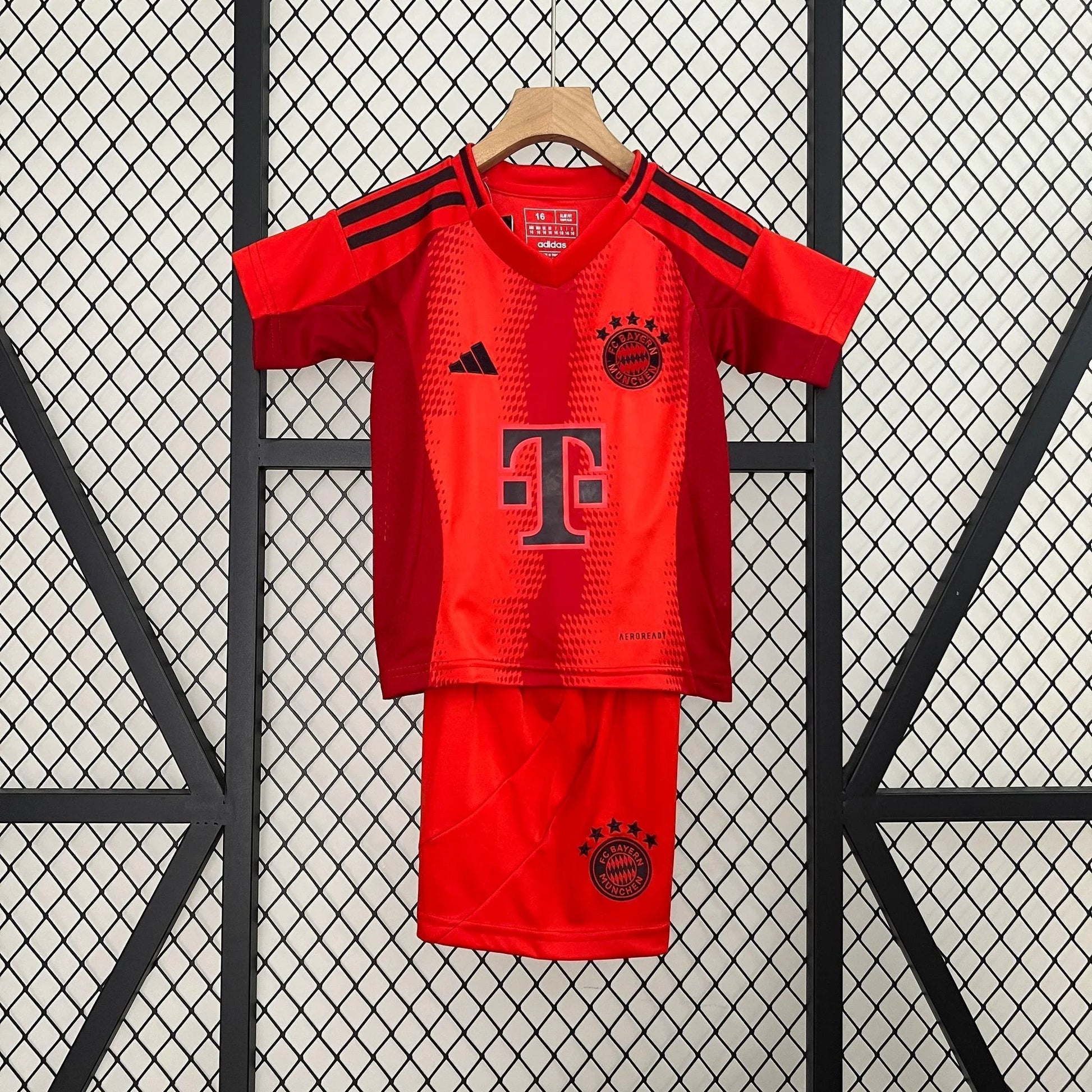 Kit Júnior Bayern Múnich 2024-25
