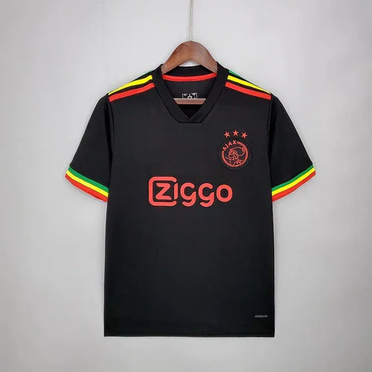 Camiseta Ajax temporada 2021-2022 edición Bob Marley