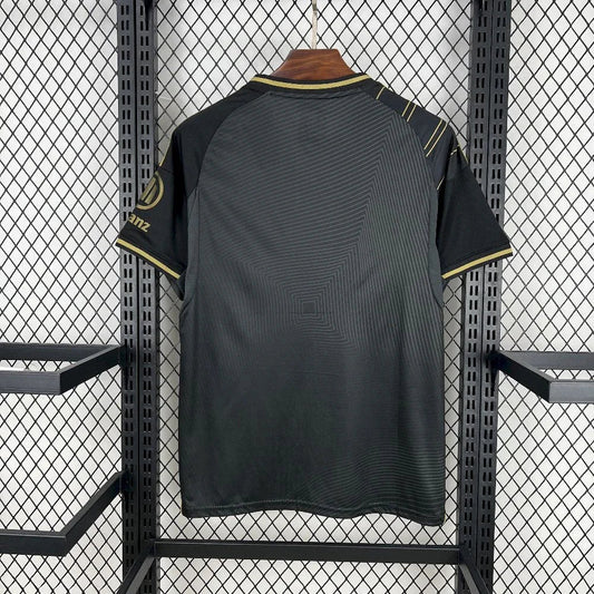 Camiseta Bayern Múnich concepto 2025-26