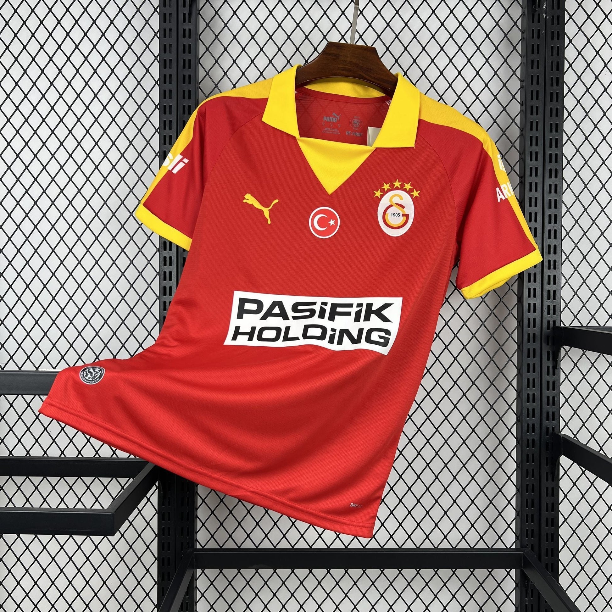 Camiseta Galatasaray Concepto 2026-27