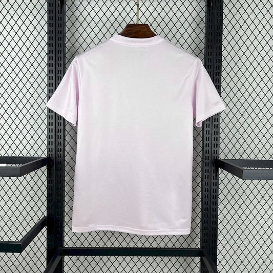 Camiseta Brasil Concepto Rosa & Blanco 2025-26