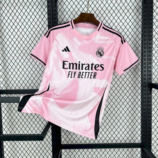 Camiseta Real Madrid Concepto Rosa & Blanco 2025