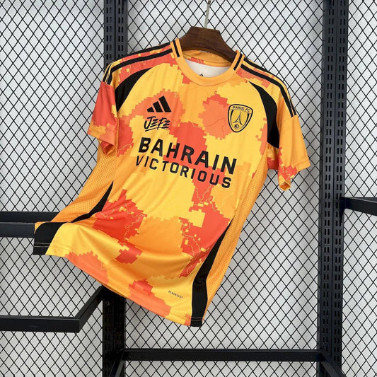 Camiseta jefe Paris 2025