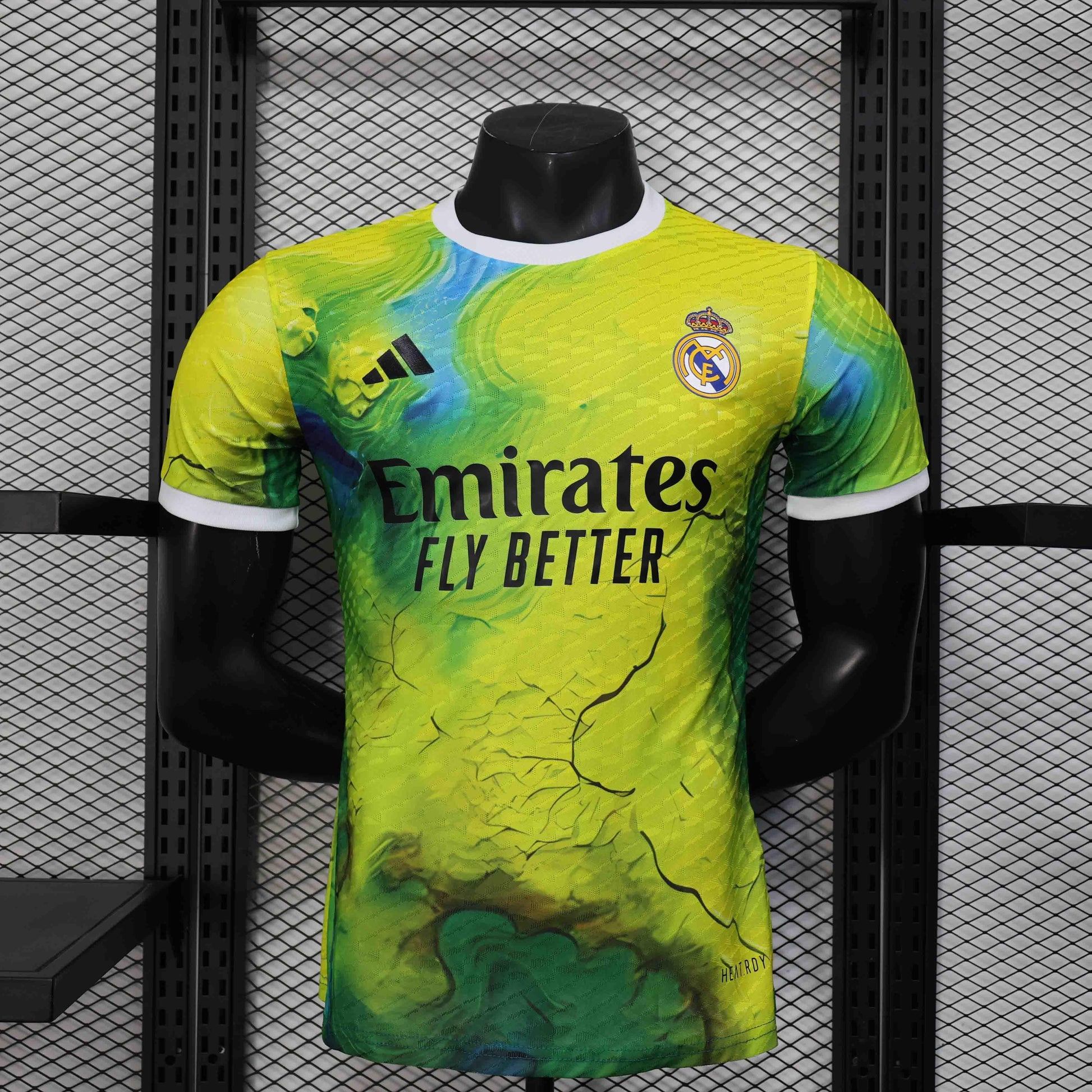 Camiseta Real Madrid concepto 2025-26
