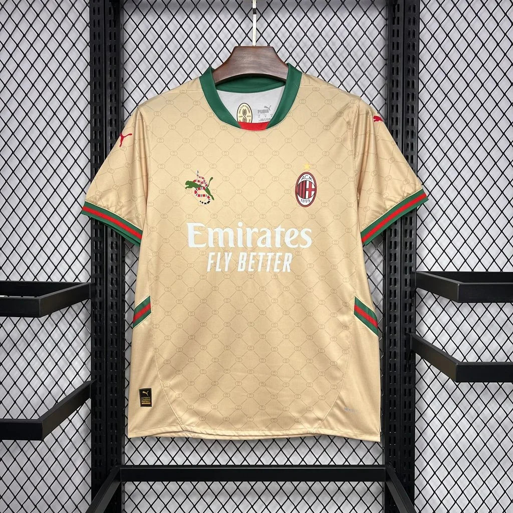 Camiseta  AC Milan concepto GUCCI 2024/25