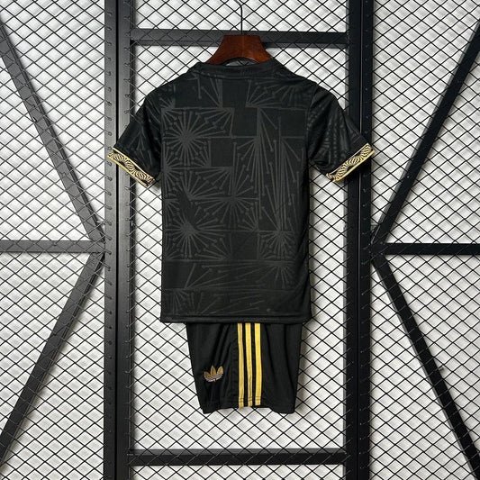 Kit Júnior México 2025