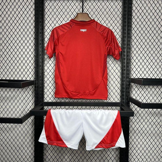 Kit Júnior Nottingham Forest 2024-25